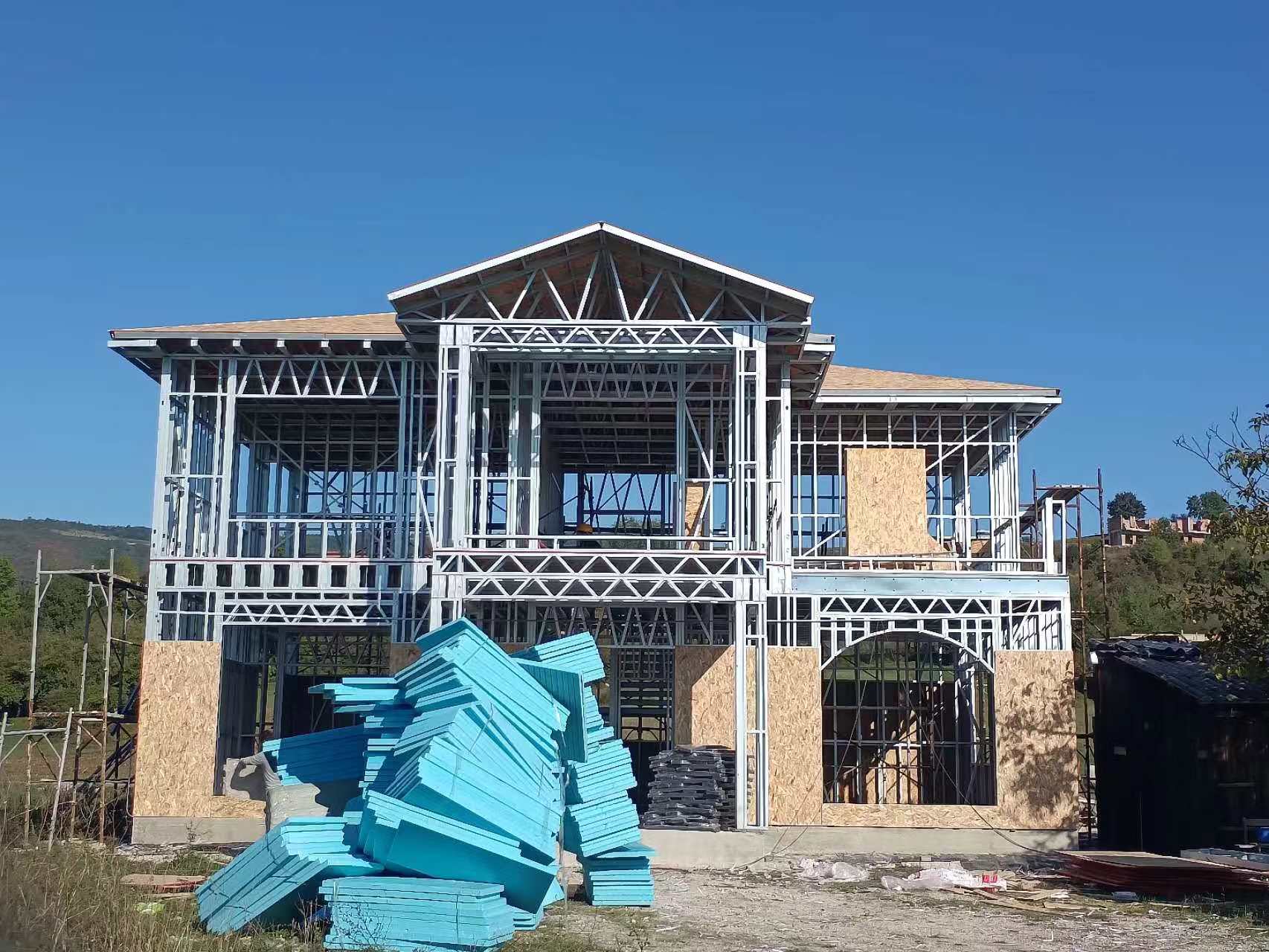 睿婕輕鋼別墅施工現場(4) 睿婕輕鋼別墅施工現場(4)