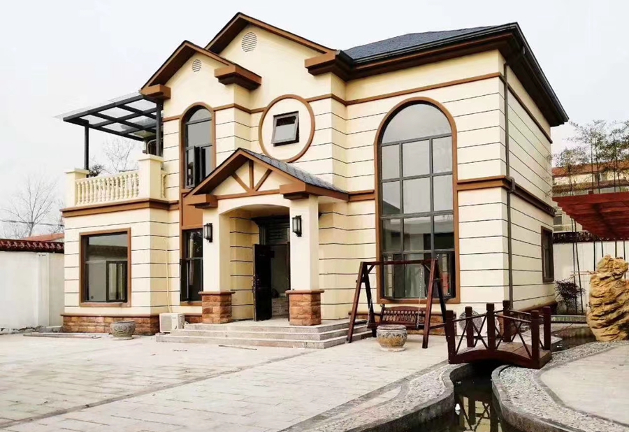 輕鋼別墅內(nèi)部能否貼瓷磚？深度解析與解決方案